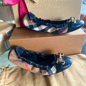 Burberry flats ballet